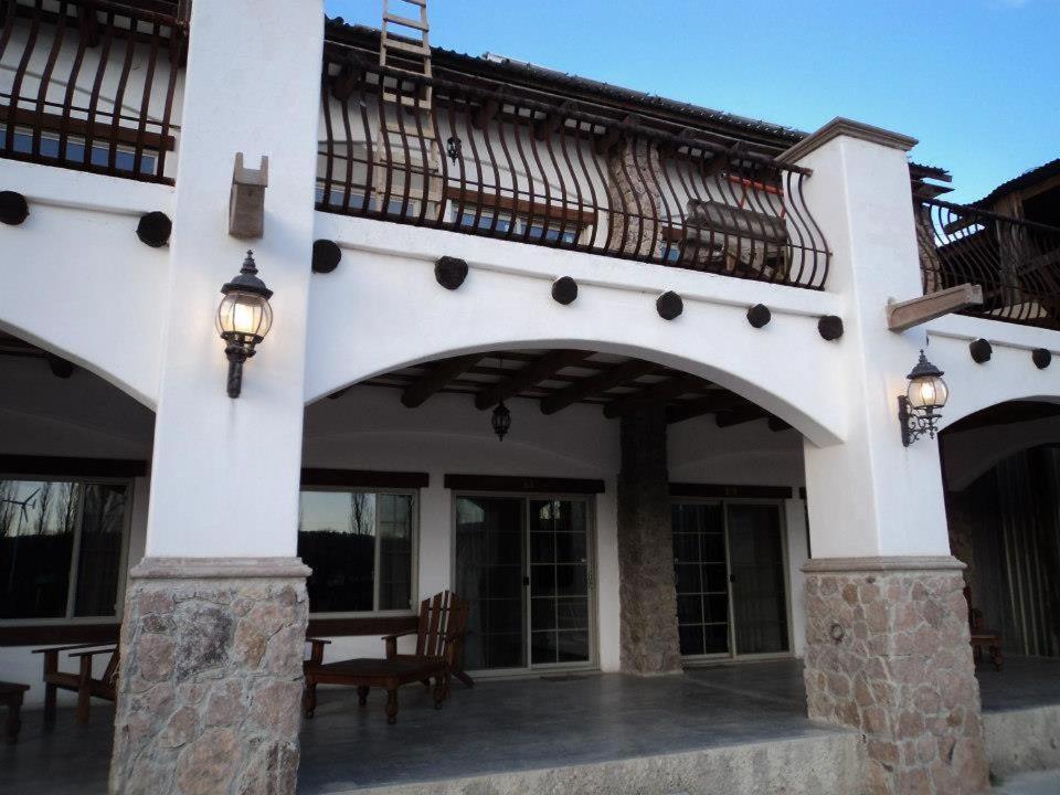كريل Hotel Quinta Mision المظهر الخارجي الصورة